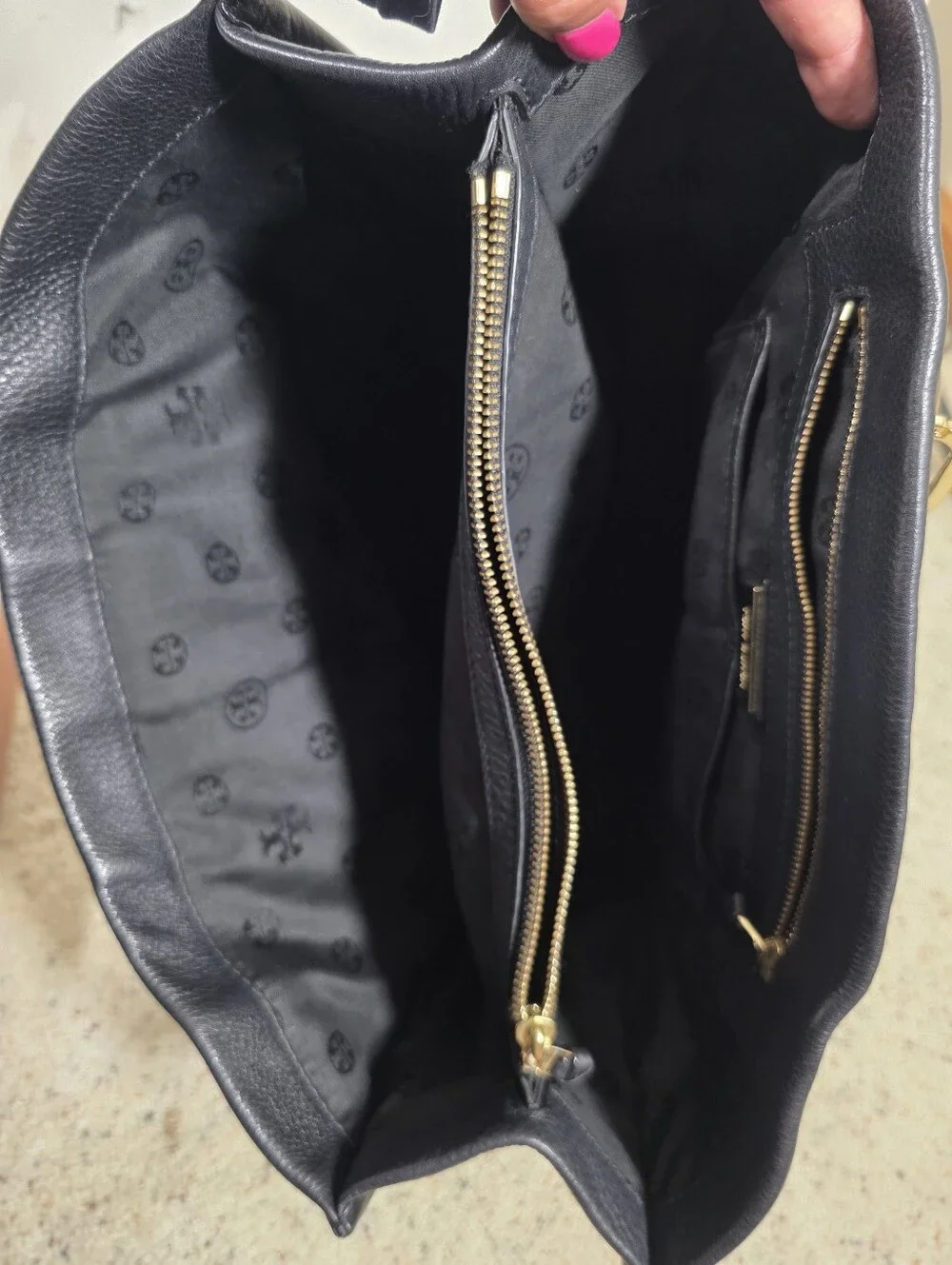 Tory Burch Marion Black leather tote Bag Purse